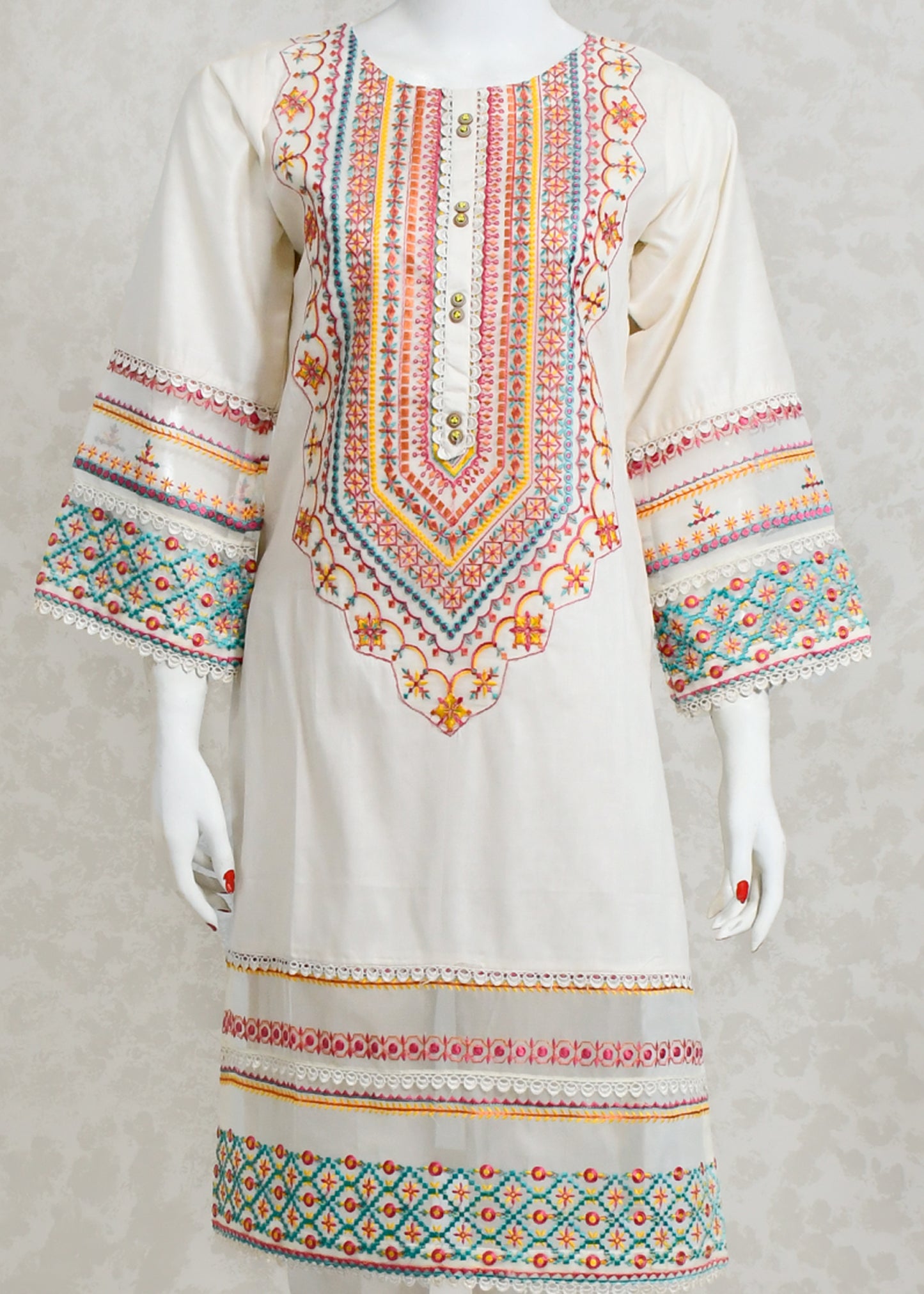 White Rangeen Zaib-e-tan