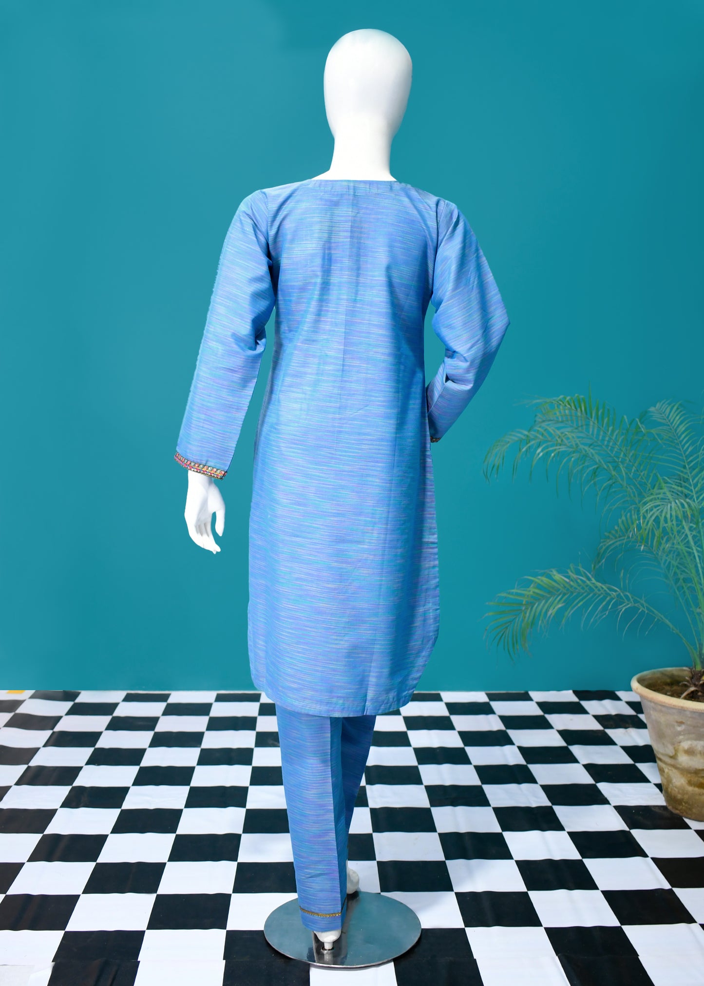 Rangon ka Safar in Blue