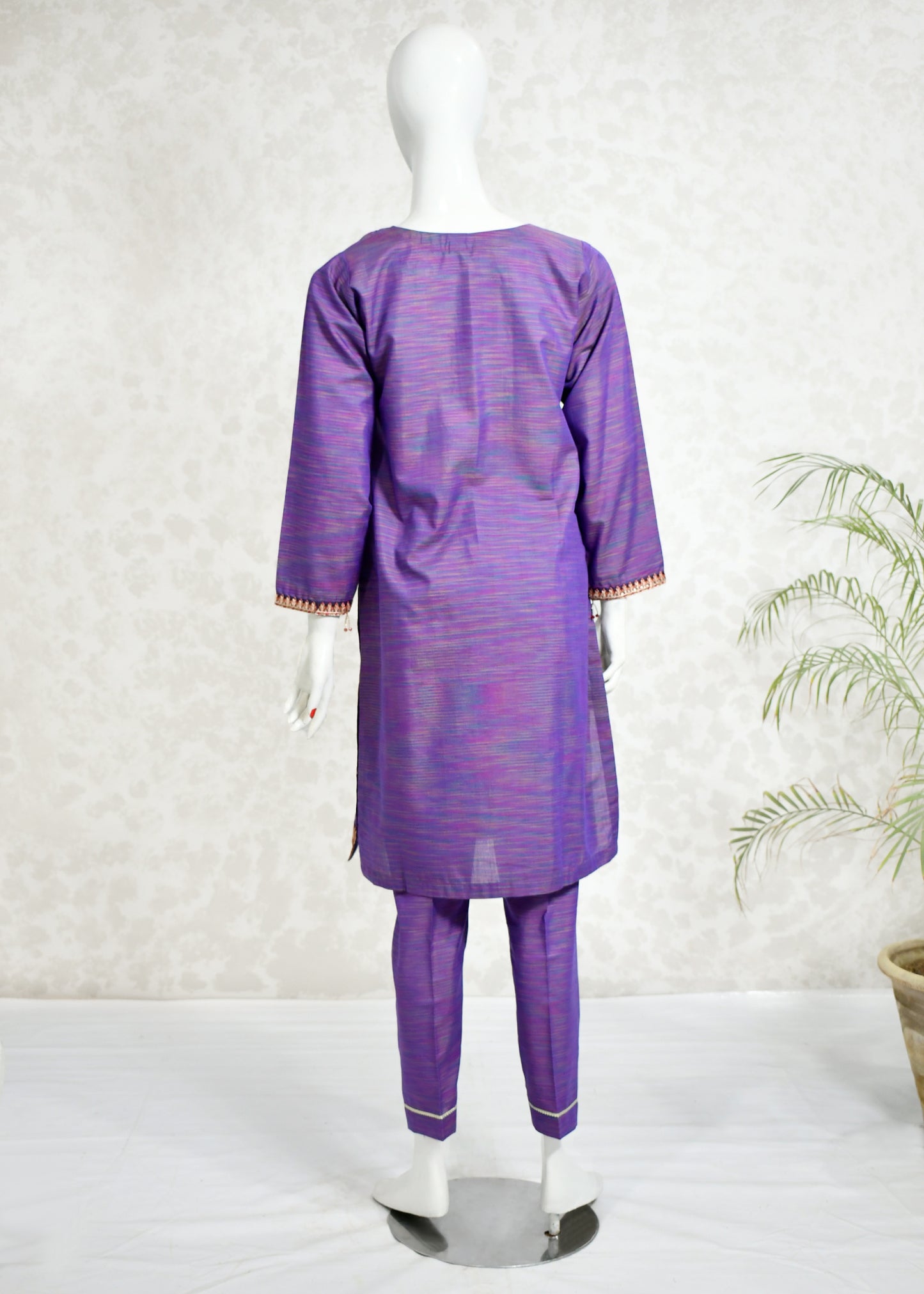 Rangon ka Safar in Purple